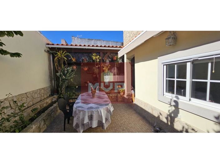 Image No.48-3 Bed House for sale