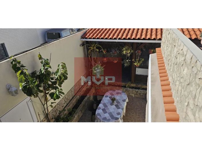 Image No.50-3 Bed House for sale