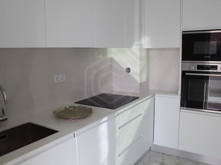 Image No.10-3 Bed Apartment for sale