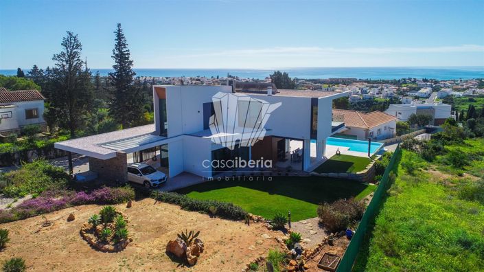 Image No.3-4 Bed House for sale