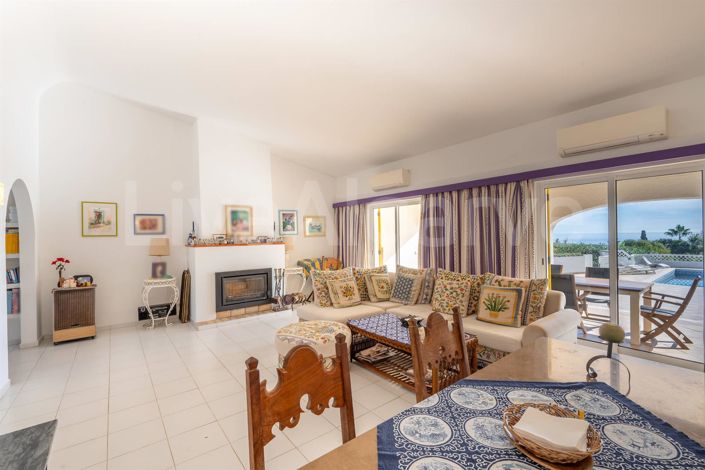 Image No.23-4 Bed House for sale