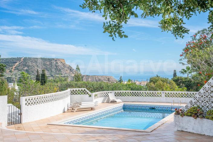 Image No.34-4 Bed House for sale