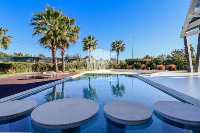 Image No.12-3 Bed House for sale