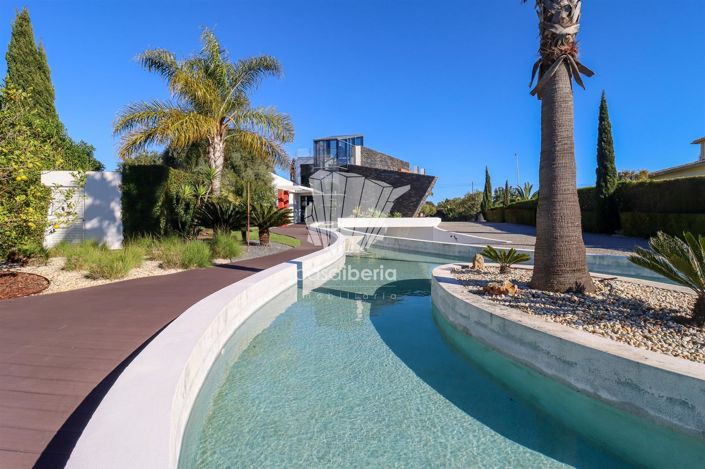 Image No.7-3 Bed House for sale