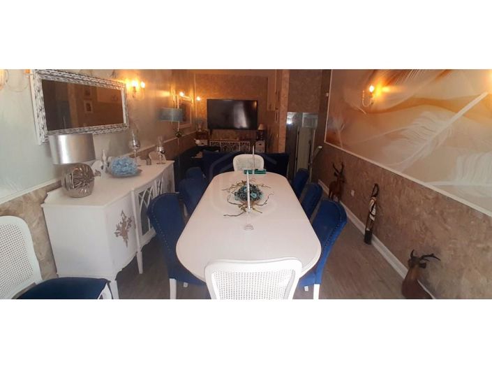 Image No.20-3 Bed House for sale