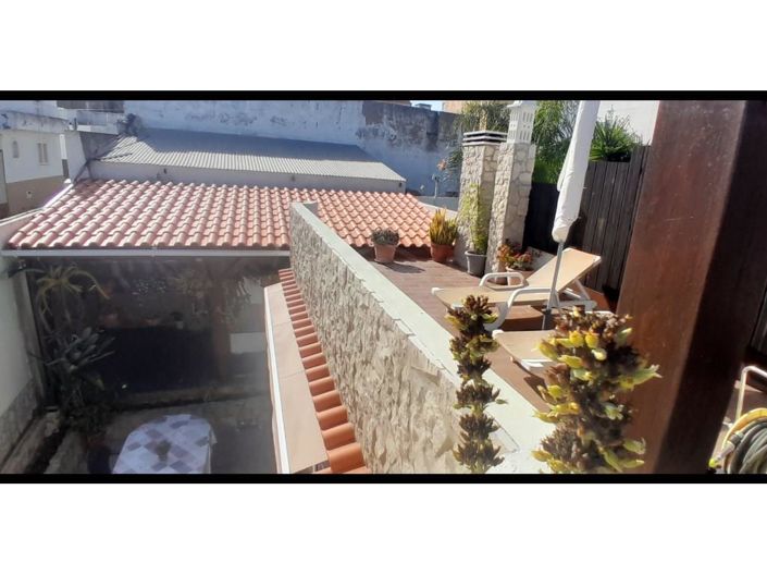 Image No.31-3 Bed House for sale