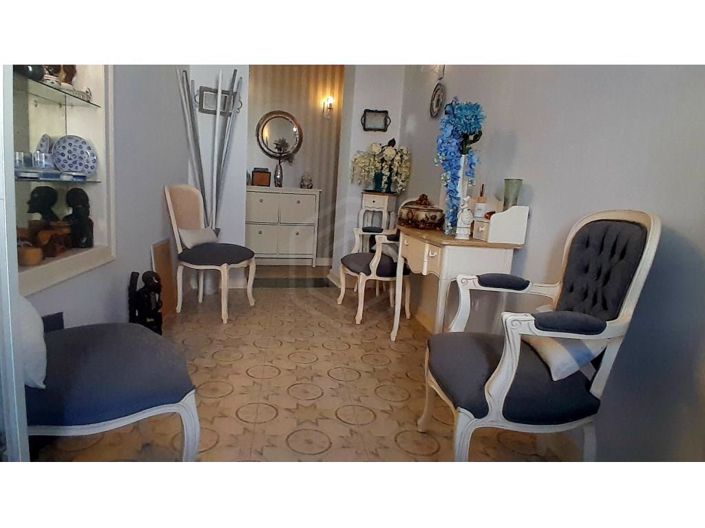 Image No.7-3 Bed House for sale