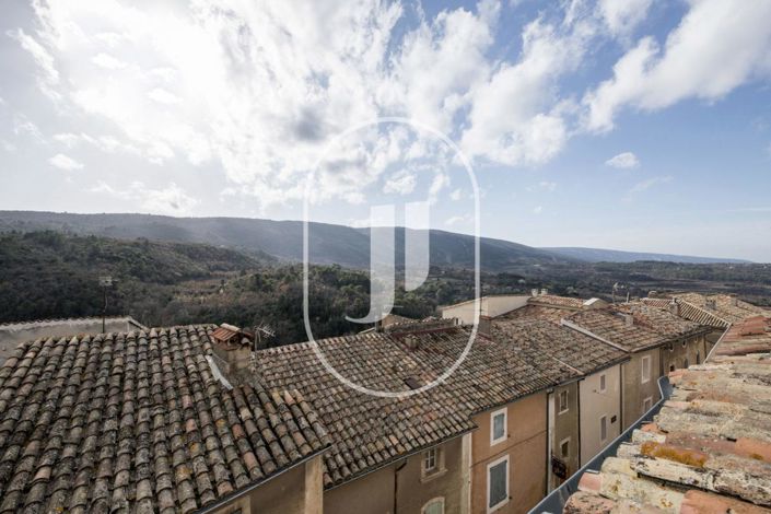 Image No.1-3 Bed House for sale