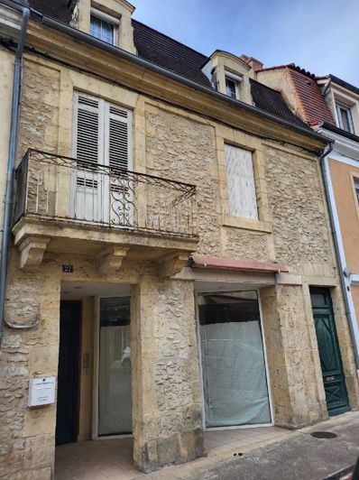 Image No.1-3 Bed House for sale