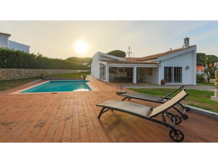 Image No.1-2 Bed House for sale
