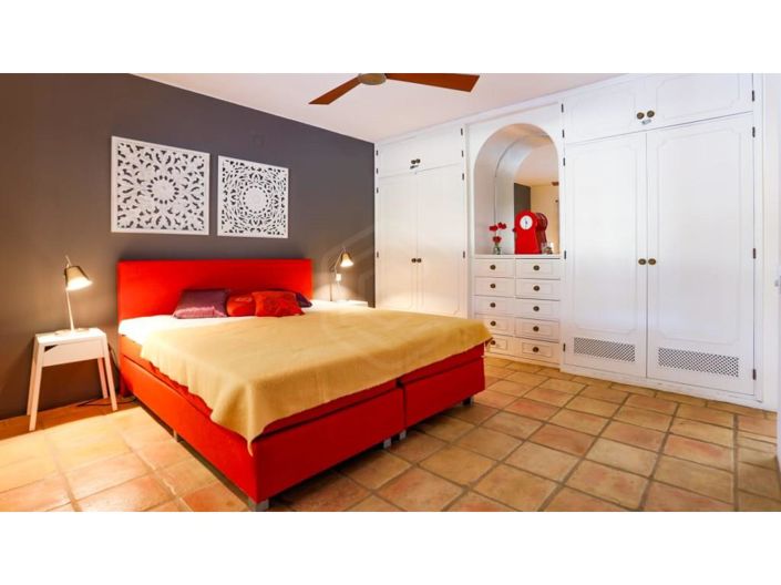 Image No.21-2 Bed House for sale