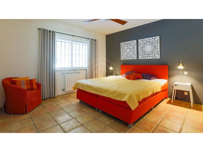 Image No.23-2 Bed House for sale