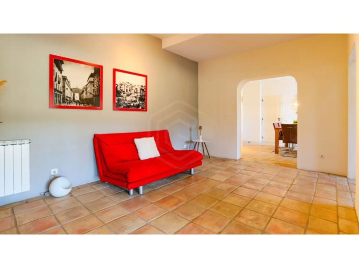 Image No.25-2 Bed House for sale