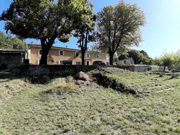 1 - Saint-Montan, House
