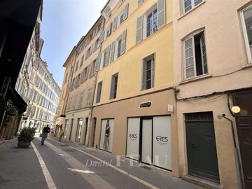 1 - Aix-en-Provence, Apartment
