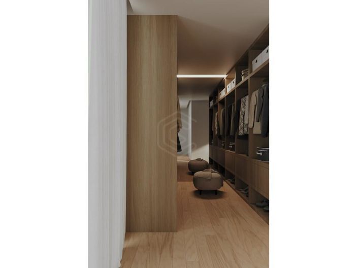 Image No.13-4 Bed House for sale