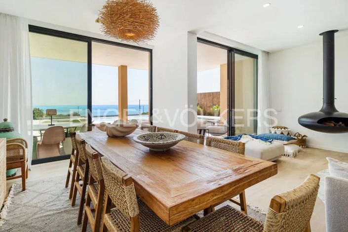 Image No.16-5 Bed House for sale