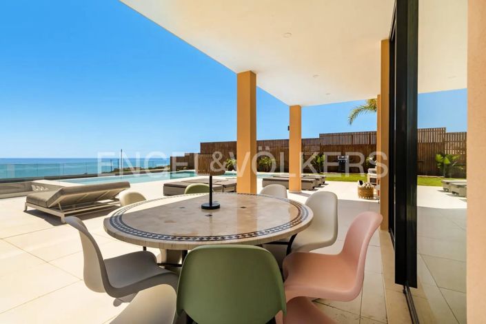 Image No.21-5 Bed House for sale