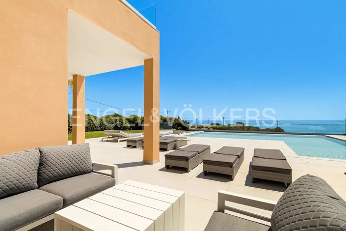 Image No.22-5 Bed House for sale