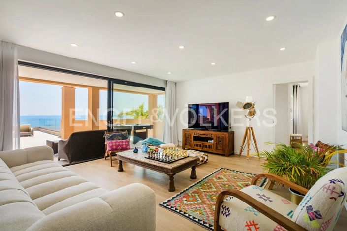 Image No.38-5 Bed House for sale