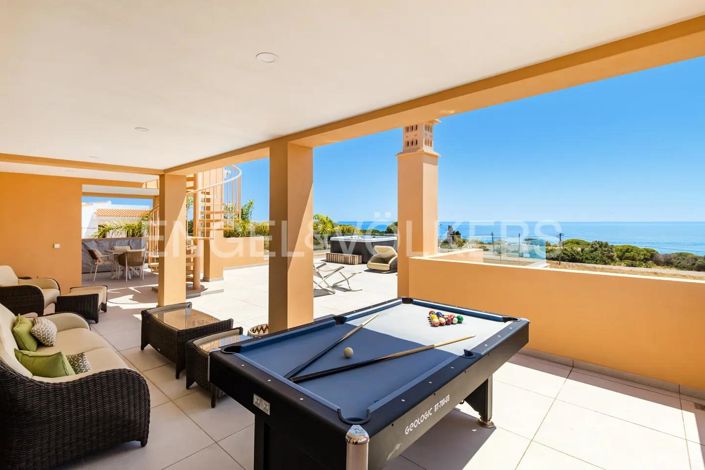 Image No.46-5 Bed House for sale