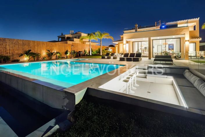 Image No.55-5 Bed House for sale