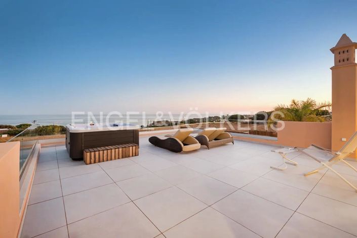 Image No.59-5 Bed House for sale