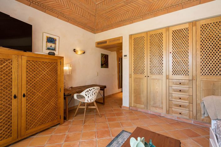 Image No.25-3 Bed House for sale