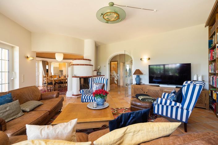 Image No.6-3 Bed House for sale