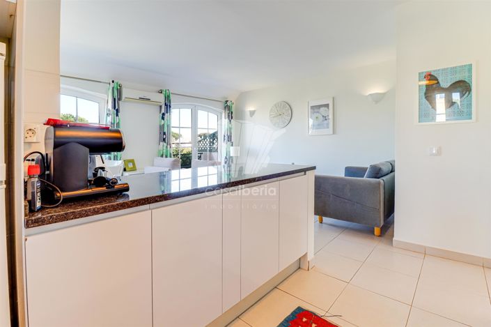 Image No.22-2 Bed Apartment for sale