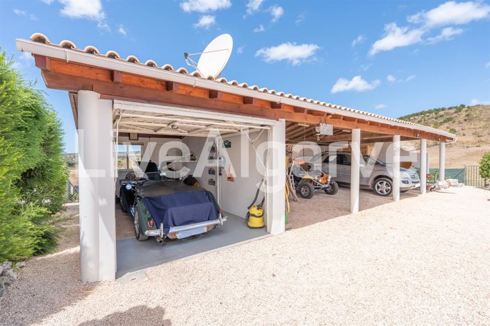 Image No.43-4 Bed House for sale