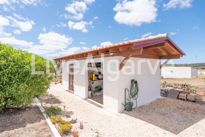 Image No.45-4 Bed House for sale