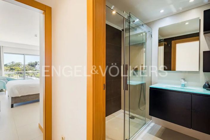 Image No.15-1 Bed Apartment for sale