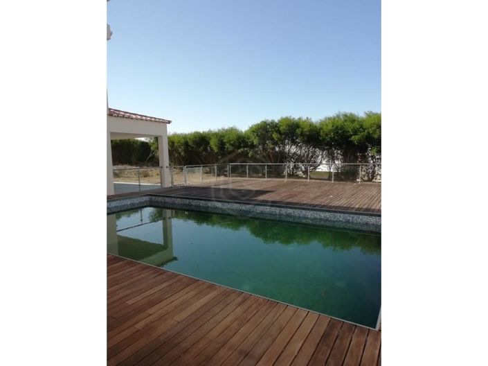 Image No.14-4 Bed House for sale