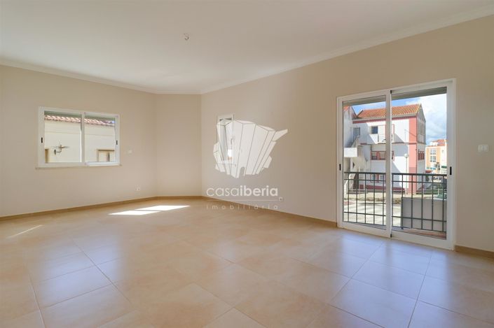 Image No.12-2 Bed Apartment for sale