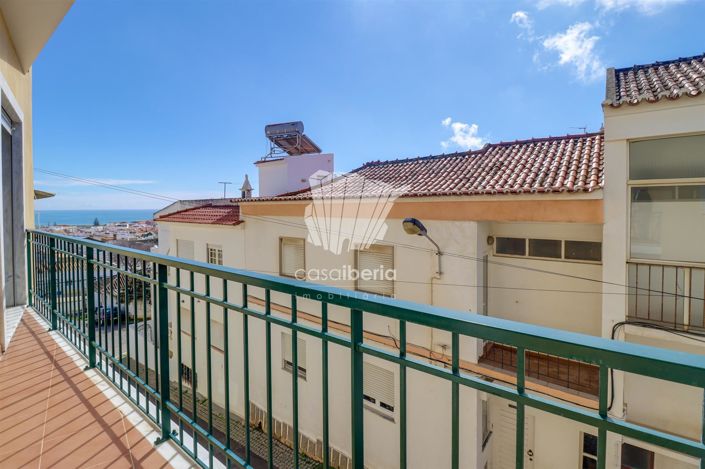 Image No.18-2 Bed Apartment for sale