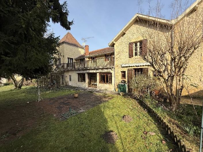 Image No.1-6 Bed House for sale
