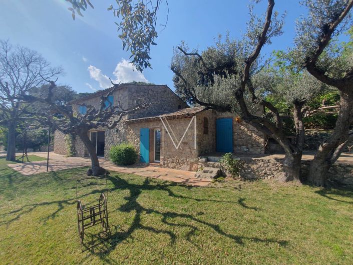 Image No.1-3 Bed House for sale