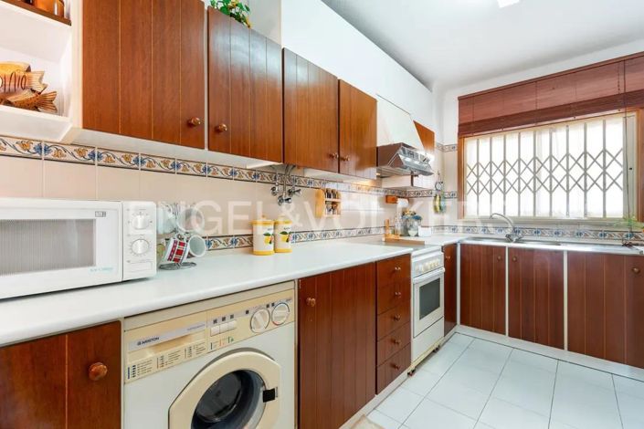 Image No.11-2 Bed Apartment for sale