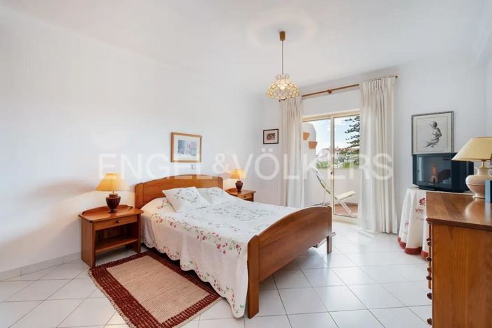 Image No.14-2 Bed Apartment for sale