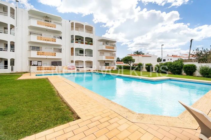 Image No.22-2 Bed Apartment for sale