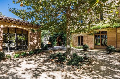 1 - Aix-en-Provence, House