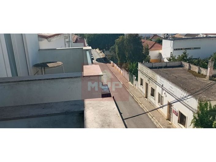 Image No.23-2 Bed Apartment for sale