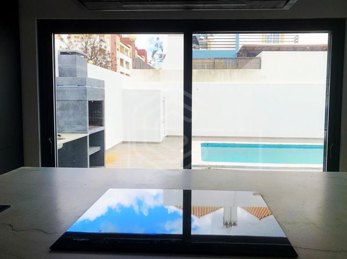 Image No.9-4 Bed House for sale