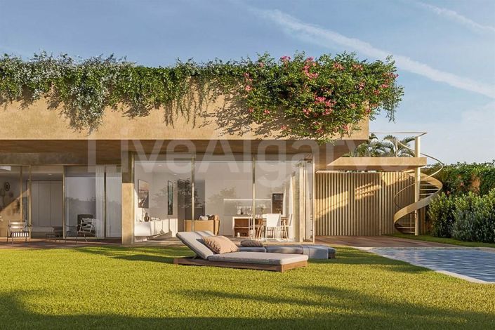 Image No.2-2 Bed House for sale