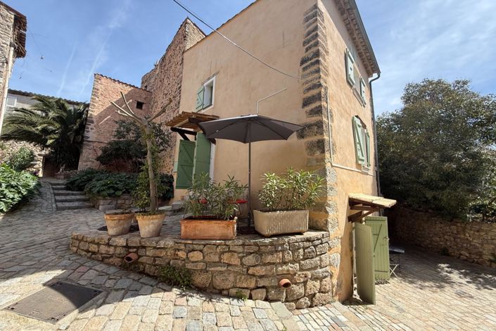 Image No.1-2 Bed House for sale