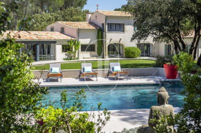 1 - L'Isle-sur-la-Sorgue, House