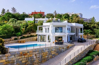 1 - Loule, House