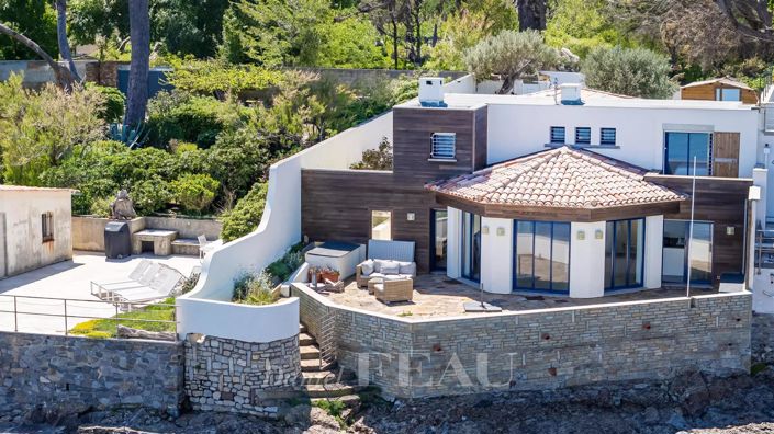 Image No.2-4 Bed House for sale