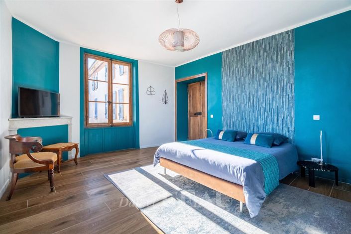 Image No.16-3 Bed House for sale